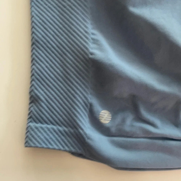 Z by Zella Blue Stretch Shirt V-Neck Athletic Ruched Short Sleeve size M - Picture 8 of 12